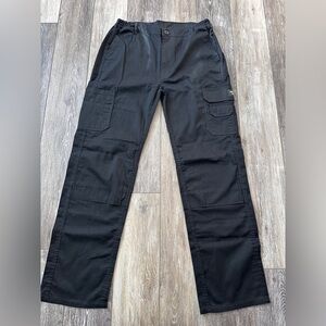 Black Cargo Pants for Men - Functional Workwear